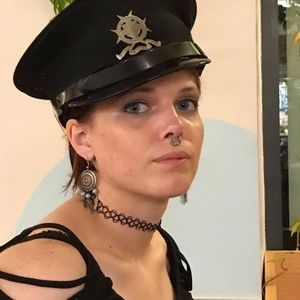 Meet your Posher, Jade